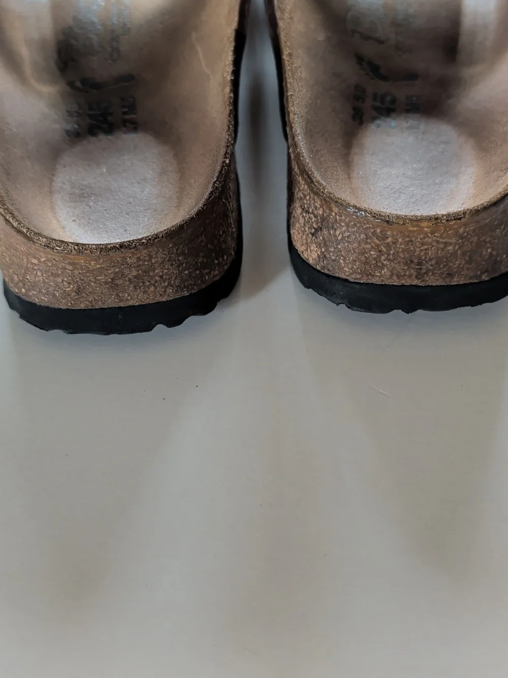 Birkenstock, Birkis, Criss Cross Brown Sandals. Size 7 - Picture 8 of 11